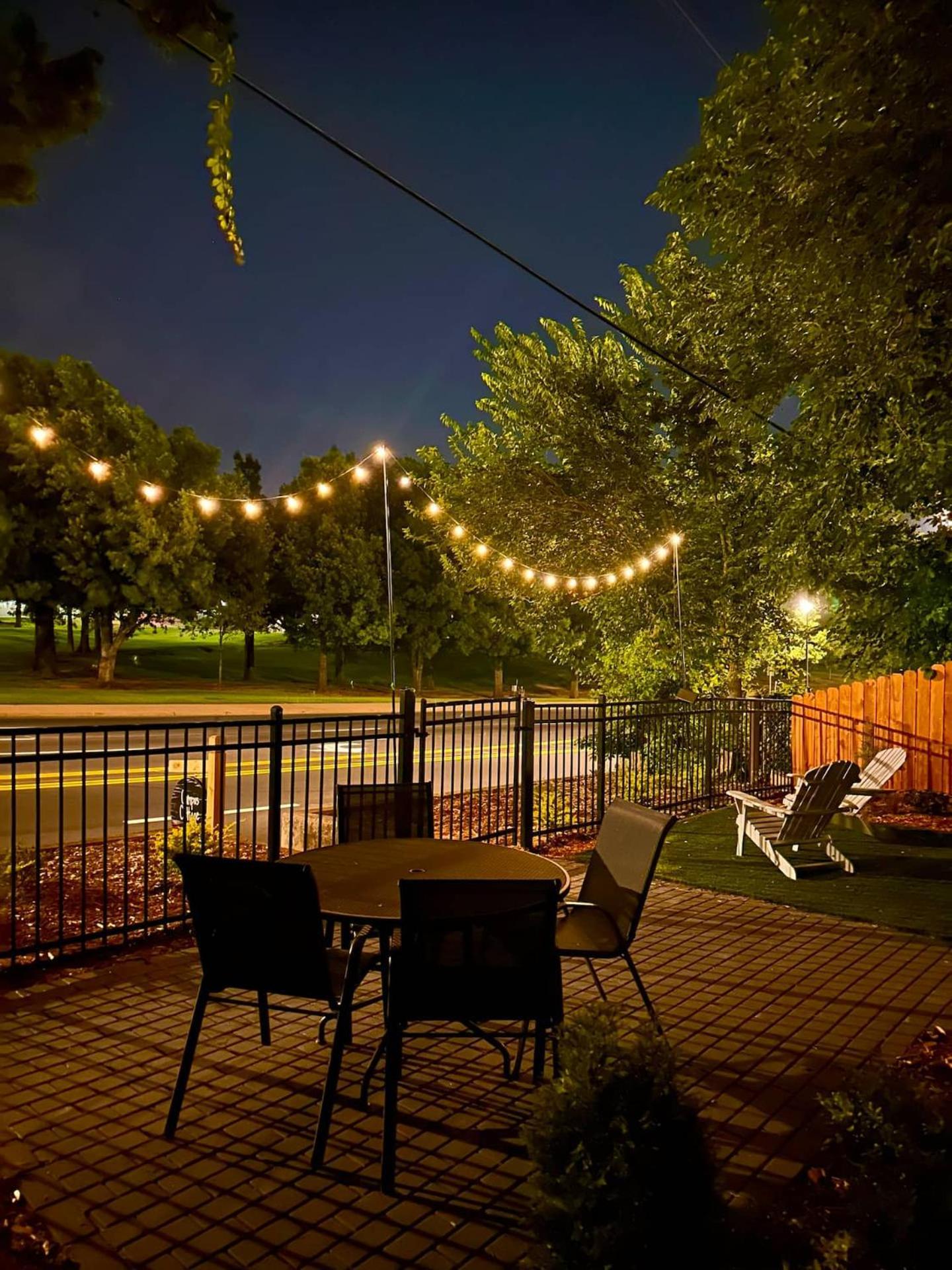 Campus Cottage Kng Bed! Walk To Uco And Downtown Edmond Exterior foto